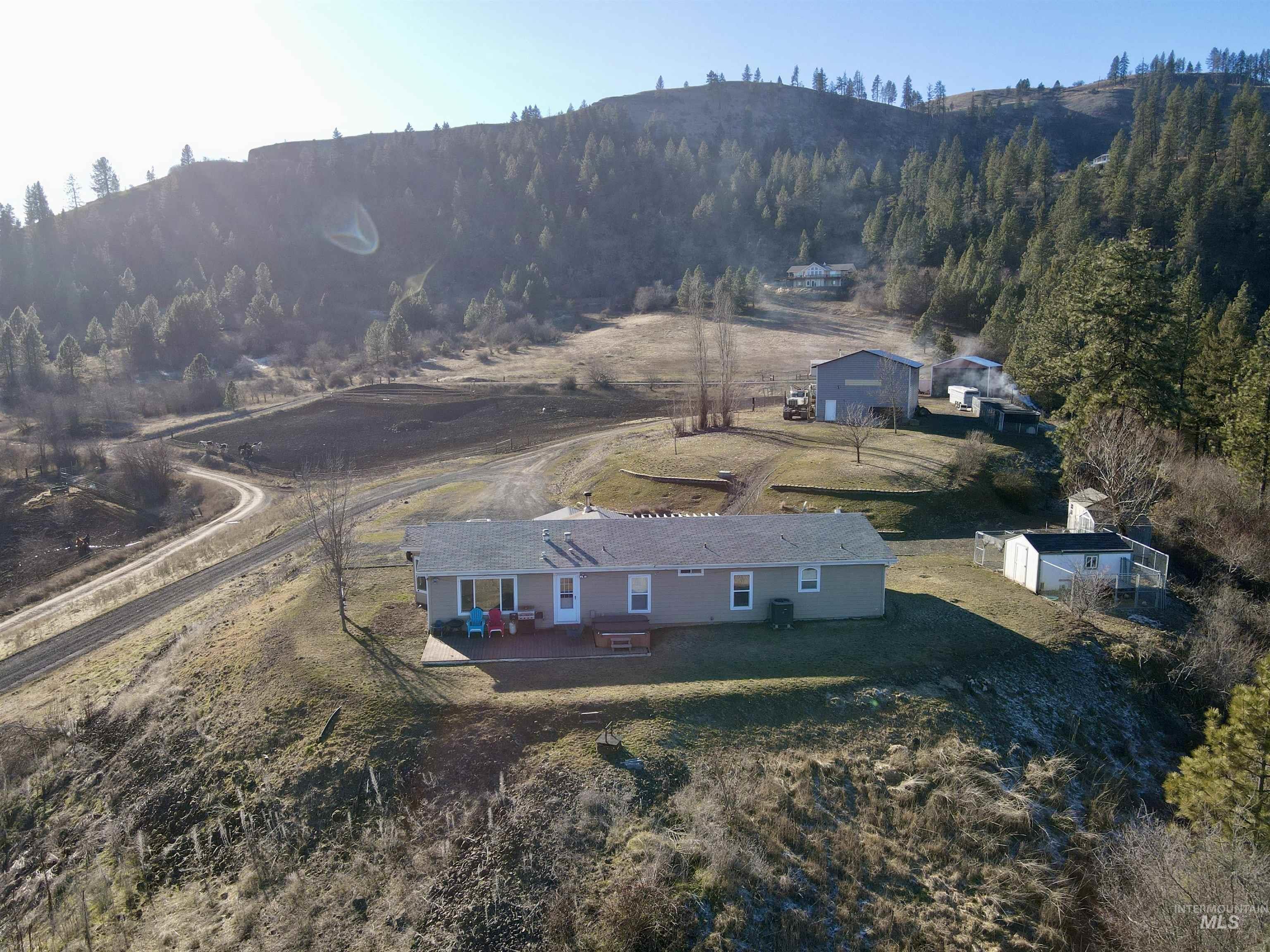 1731 Gibler Rd Property Photo 3