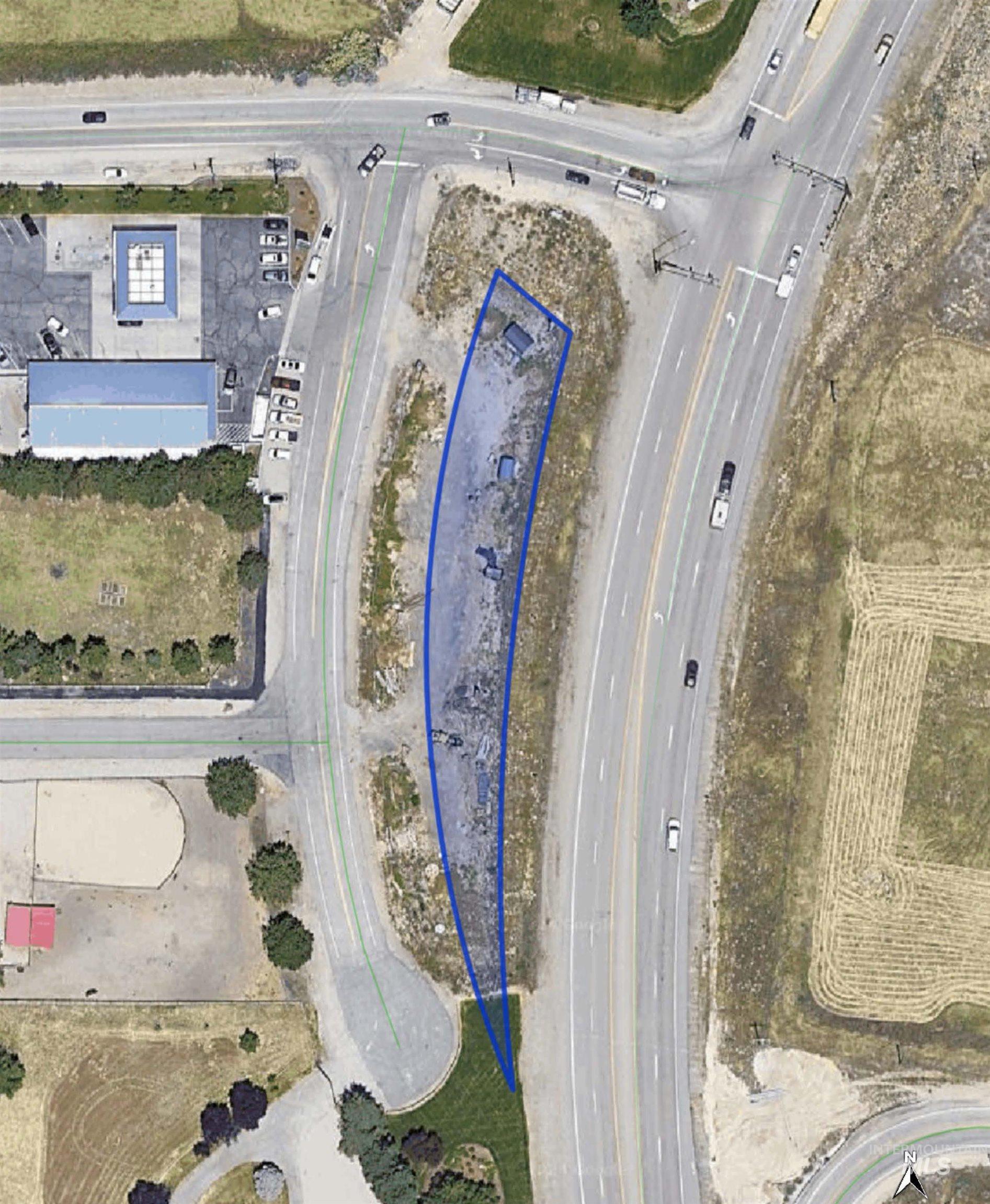12700 Horseshoe Bend Rd Property Photo 2