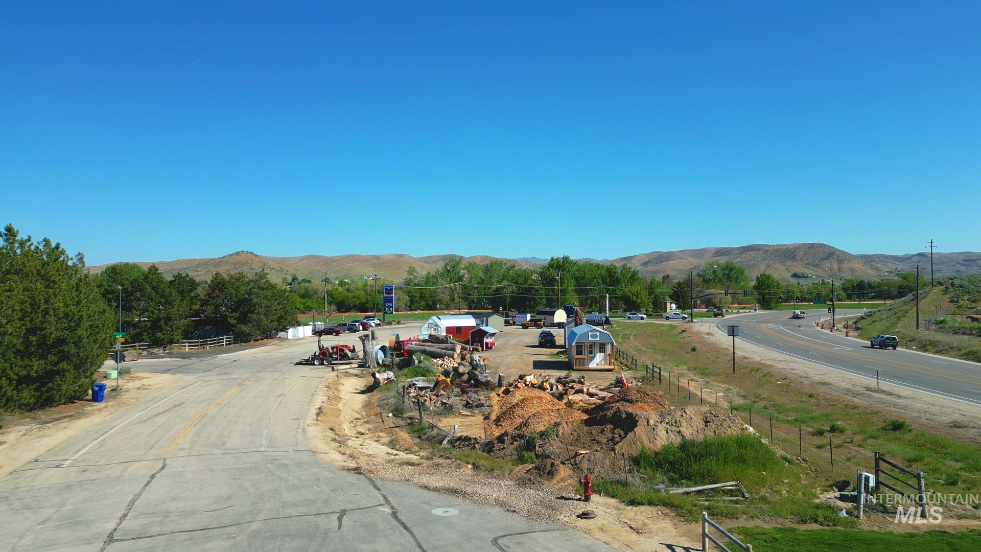 12700 Horseshoe Bend Rd Property Photo 13