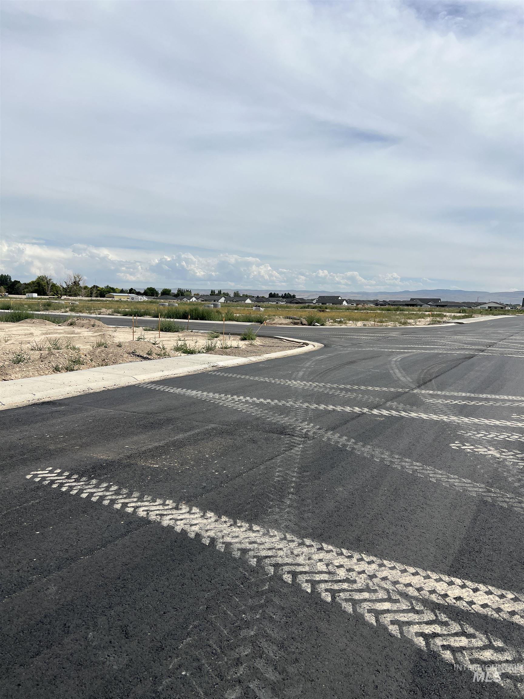 Lot 6 Block 5 - 1003 Quartz Property Photo 8