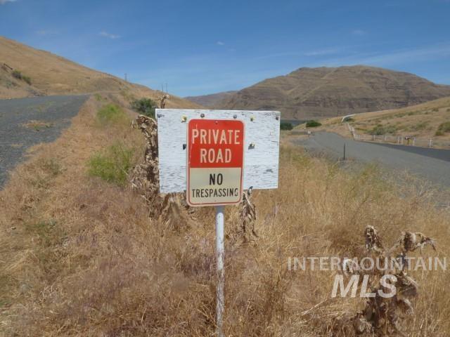 578 Silcott Road Property Photo 7