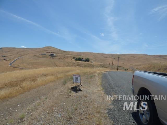 578 Silcott Road Property Photo 18