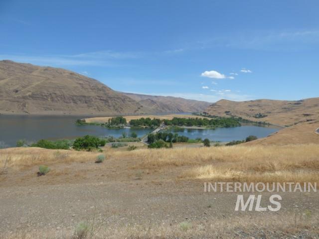 578 Silcott Road Property Photo 19
