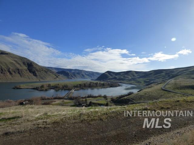 578 Silcott Road Property Photo 29
