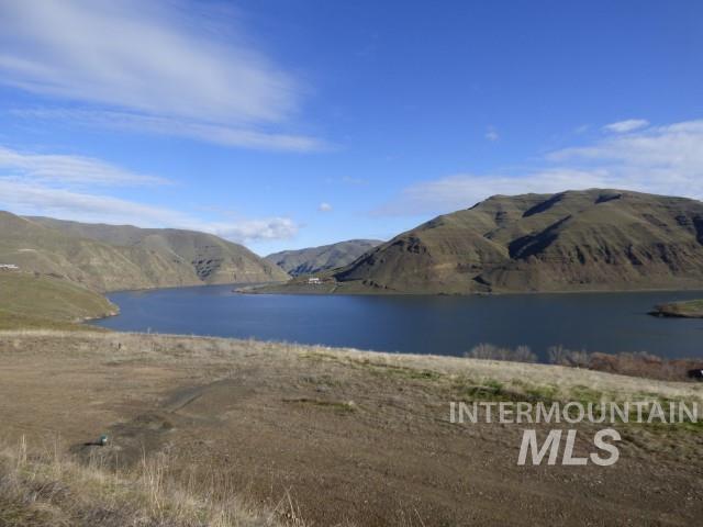 578 Silcott Road Property Photo 31