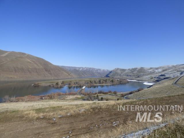 578 Silcott Road Property Photo 39