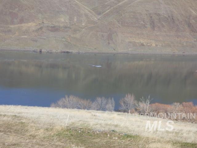 578 Silcott Road Property Photo 46