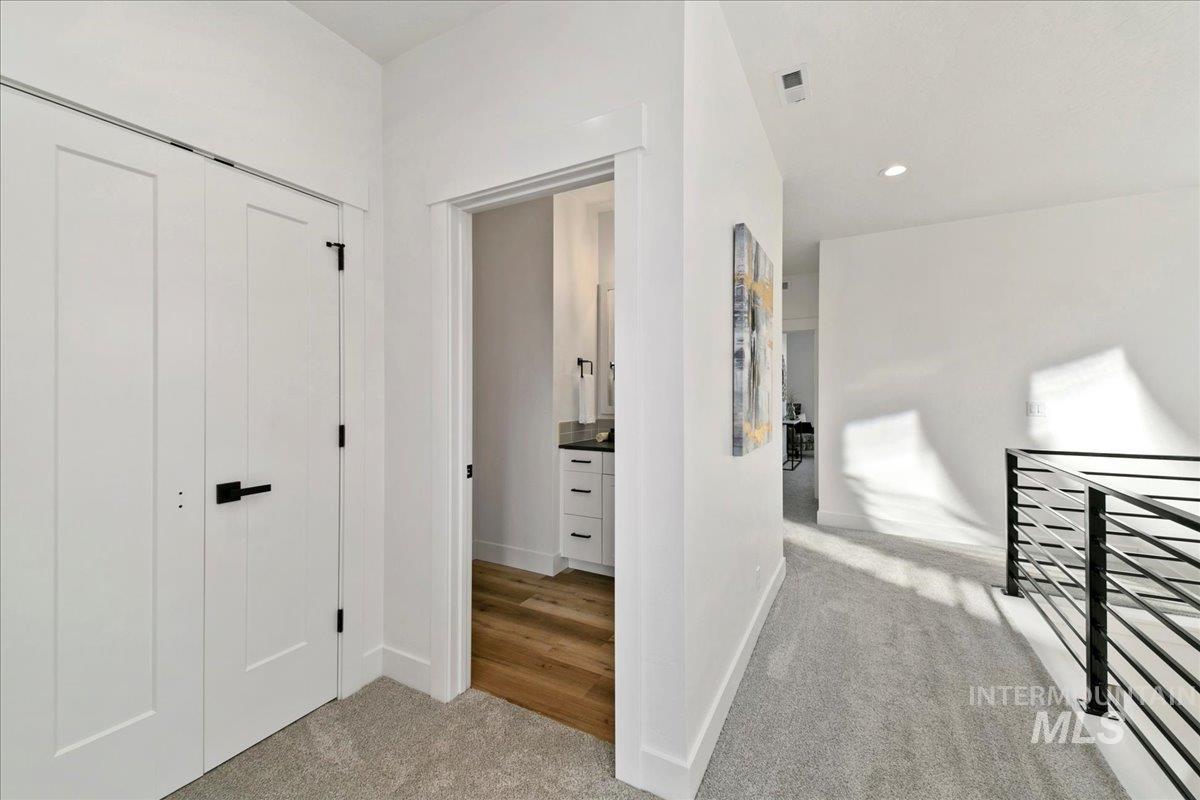 8151 N Breezy Ave Property Photo 37