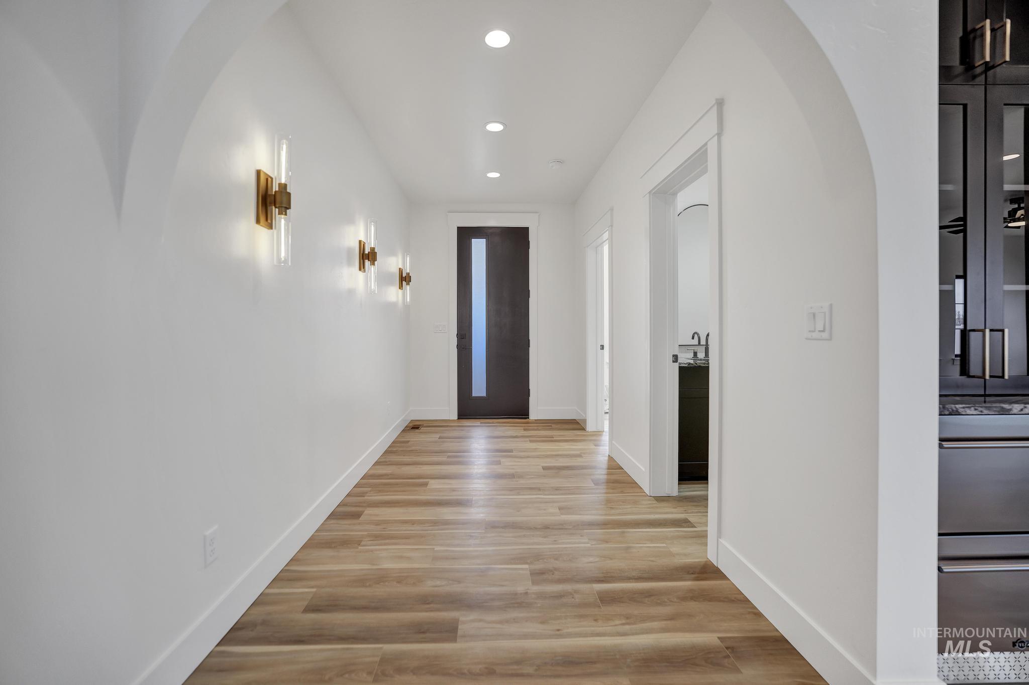 696 Full Moon Way Property Photo 6