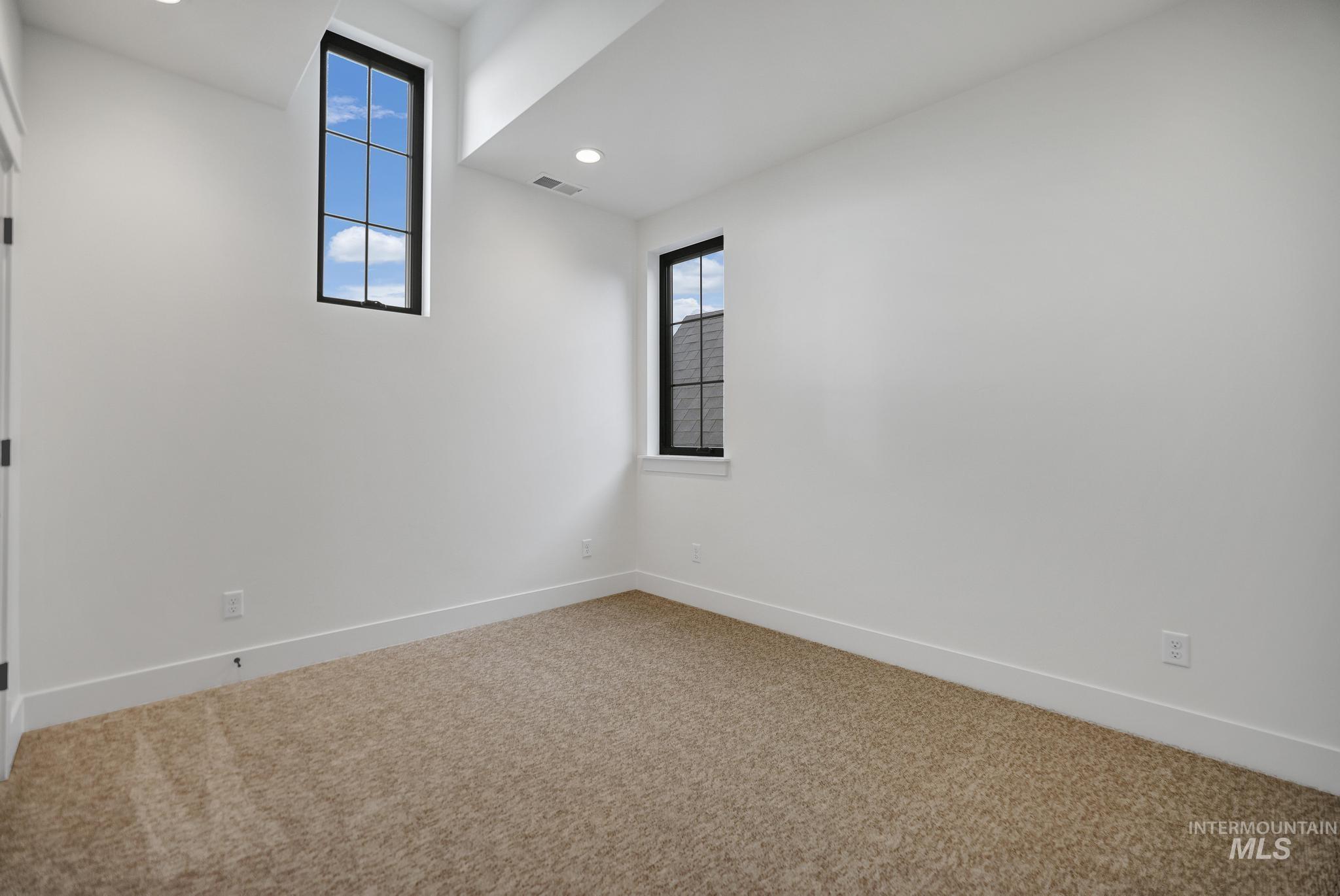 696 Full Moon Way Property Photo 37