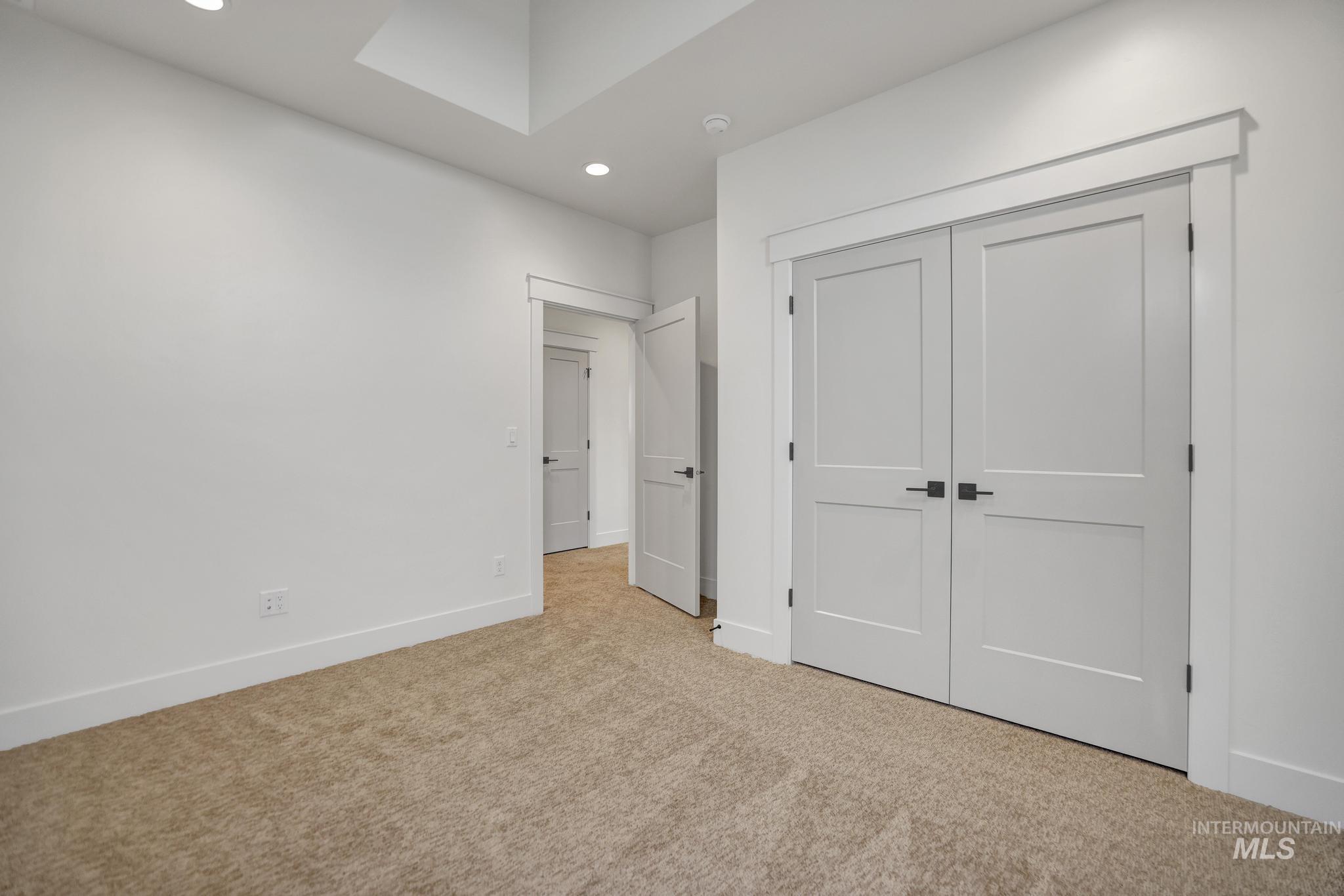 696 Full Moon Way Property Photo 42