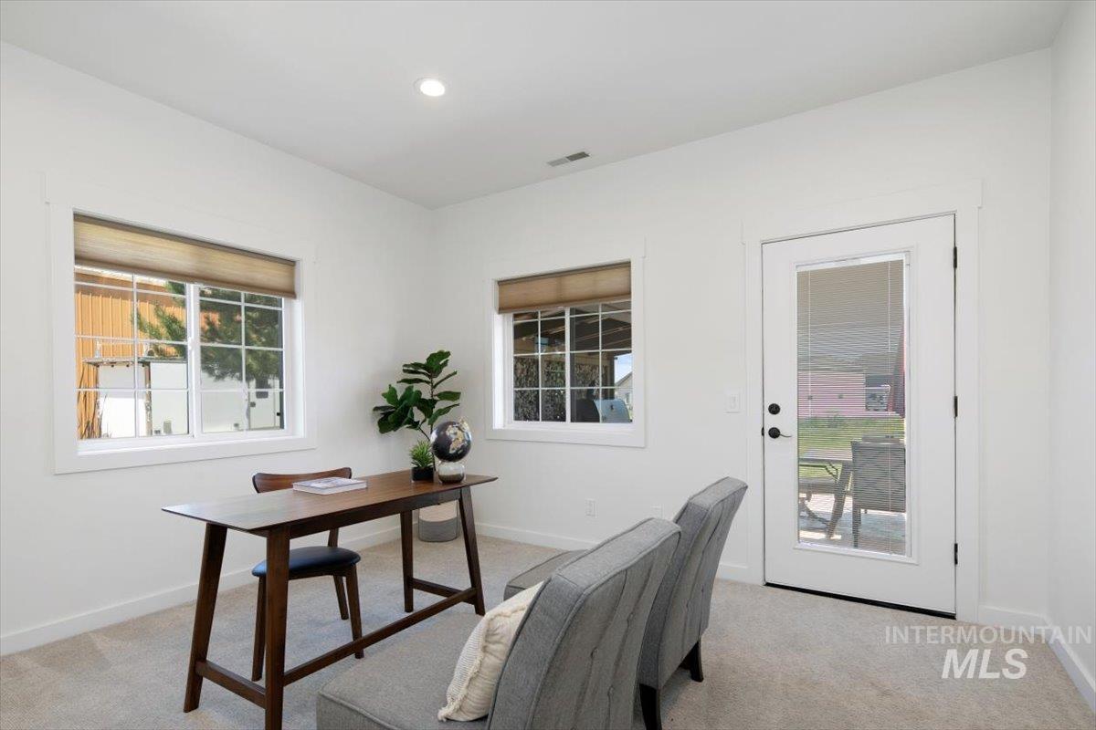 21246 Oakwood Drive Property Photo 25