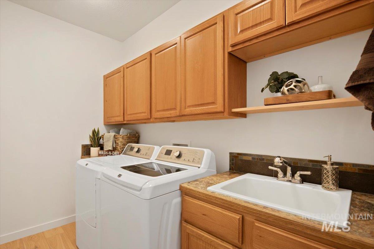 21246 Oakwood Drive Property Photo 27