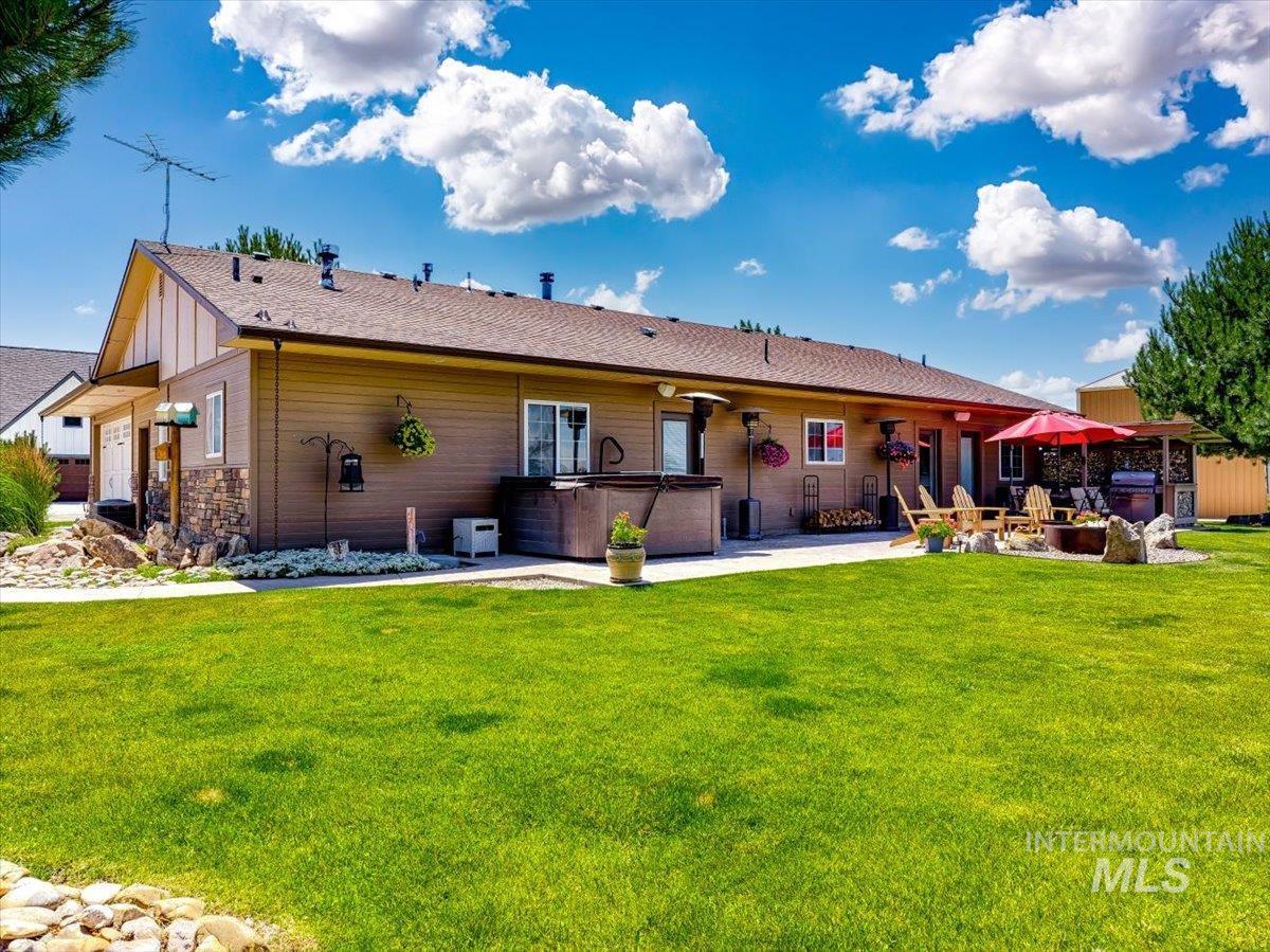 21246 Oakwood Drive Property Photo 37