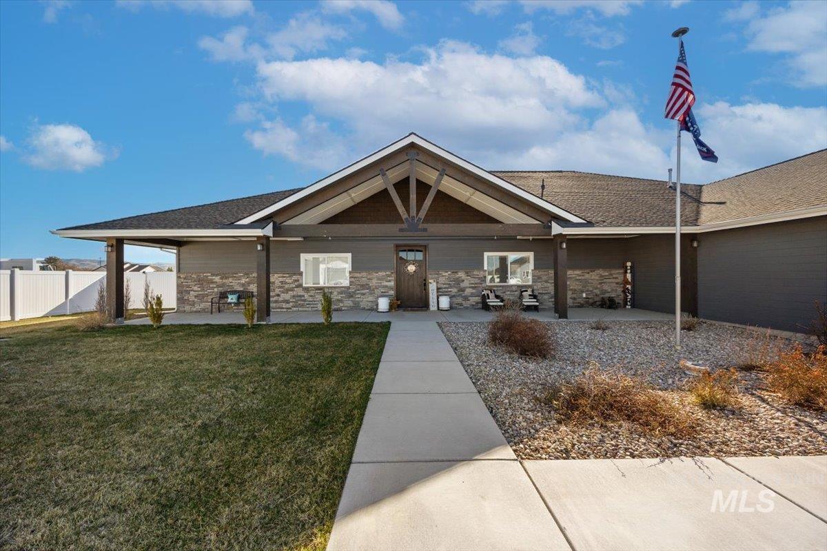 4345 Nw Purple Sage Cir Property Photo 2