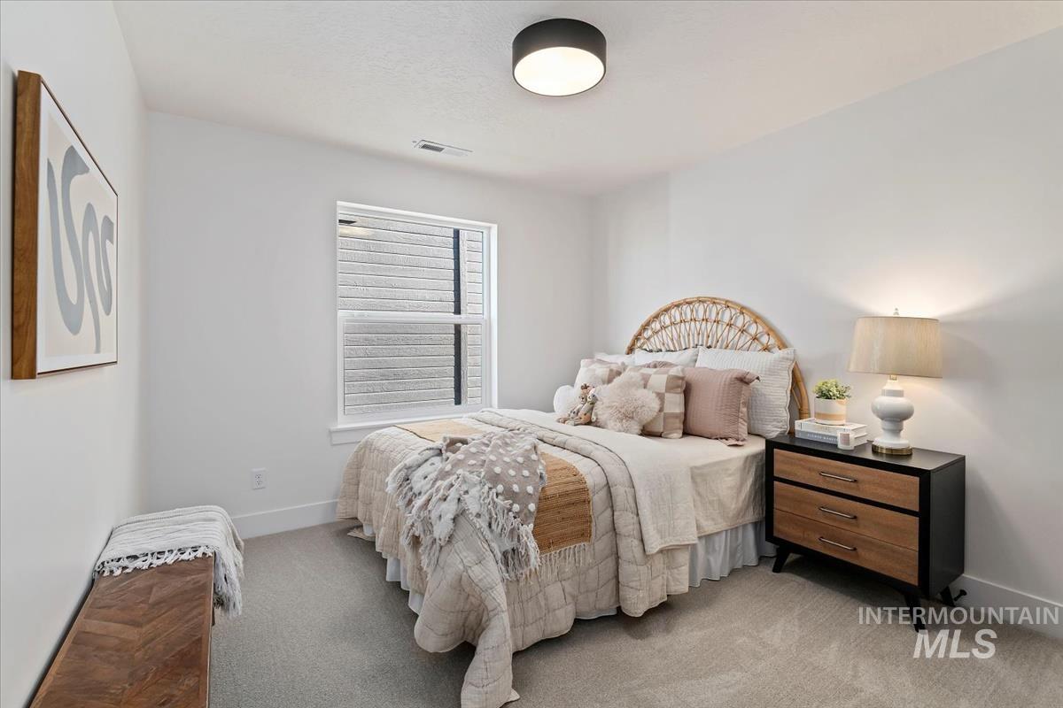 2133 E Reem Dr Property Photo 41