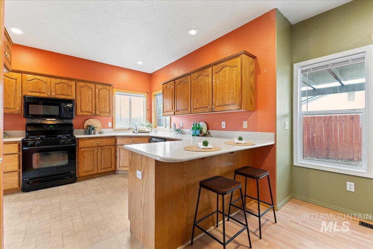 1875 Bishop Ct Property Photo 13