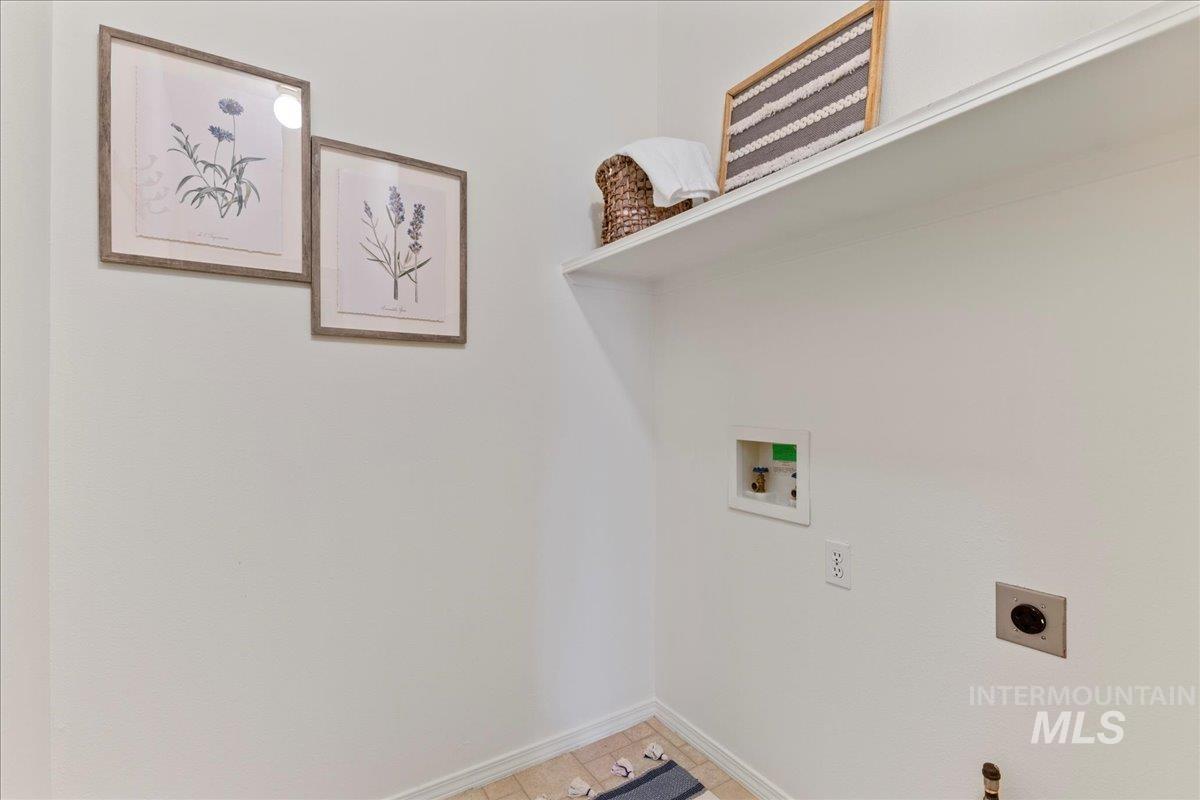 1875 Bishop Ct Property Photo 27