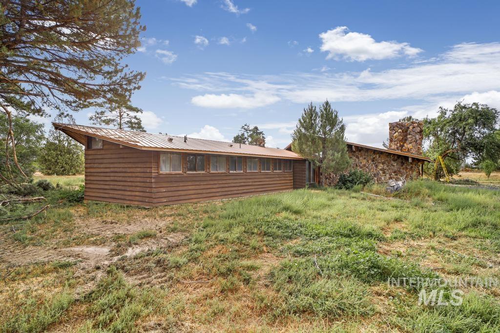 3625 N 3475 E Property Photo 2