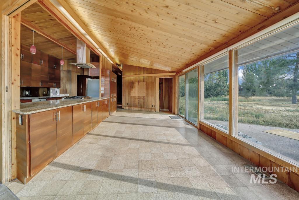 3625 N 3475 E Property Photo 9
