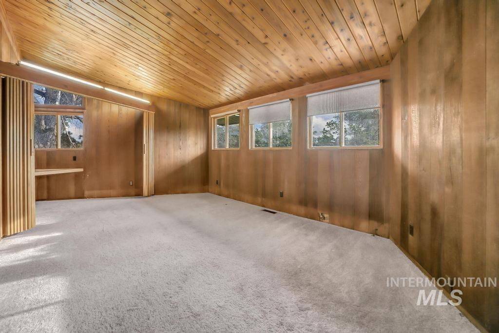 3625 N 3475 E Property Photo 17