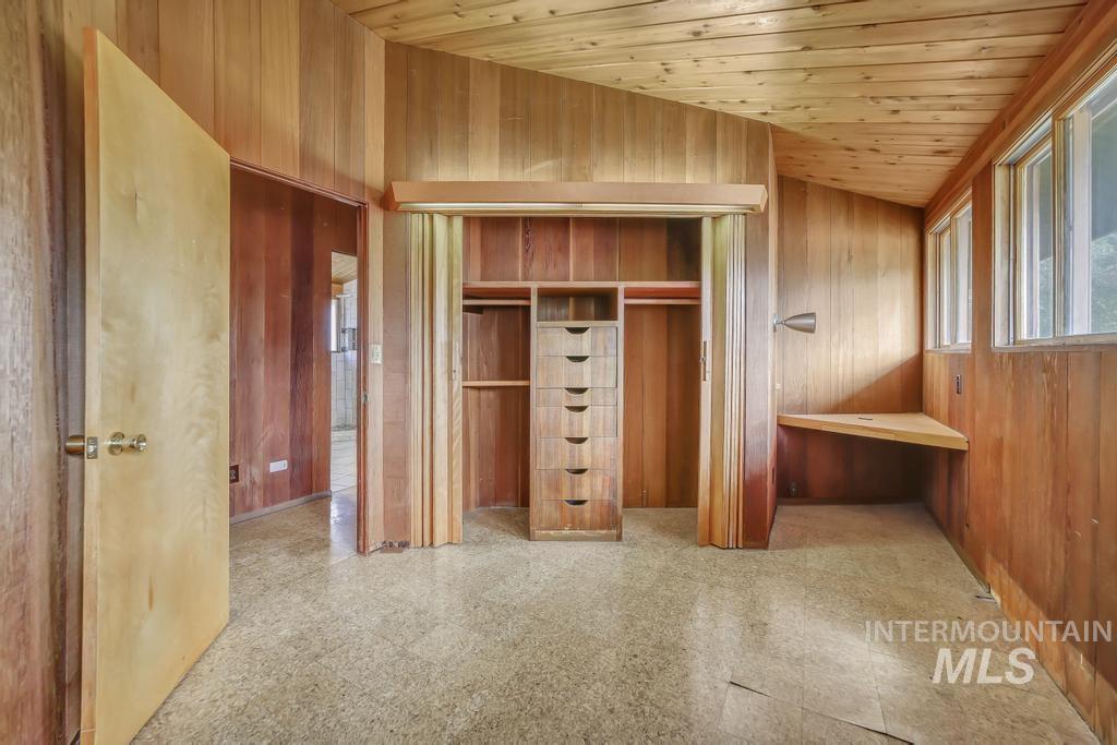 3625 N 3475 E Property Photo 18