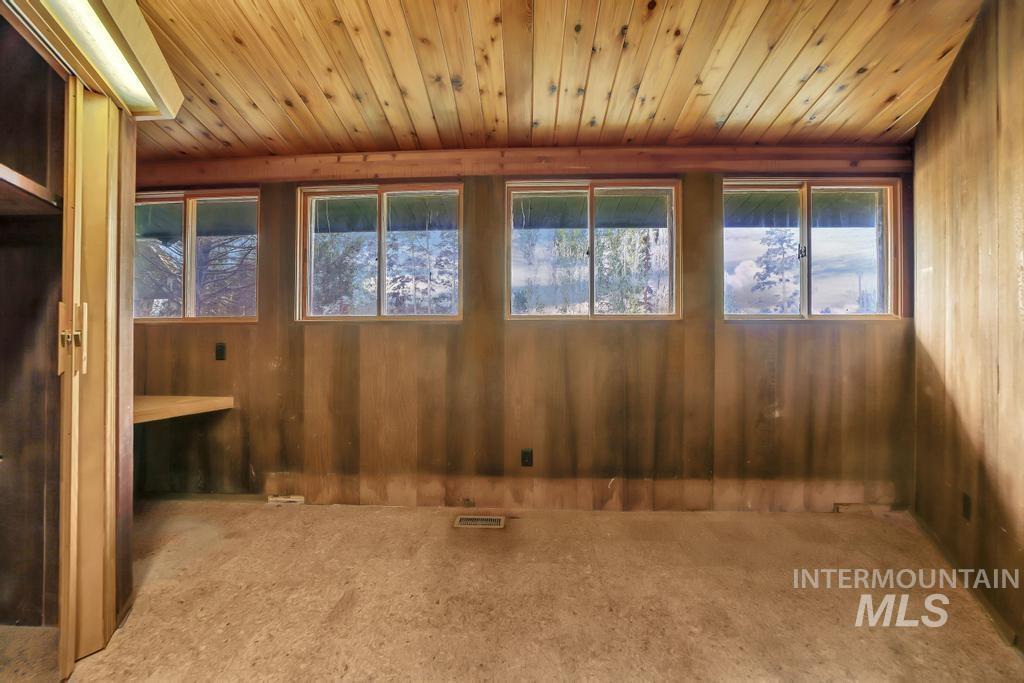 3625 N 3475 E Property Photo 19