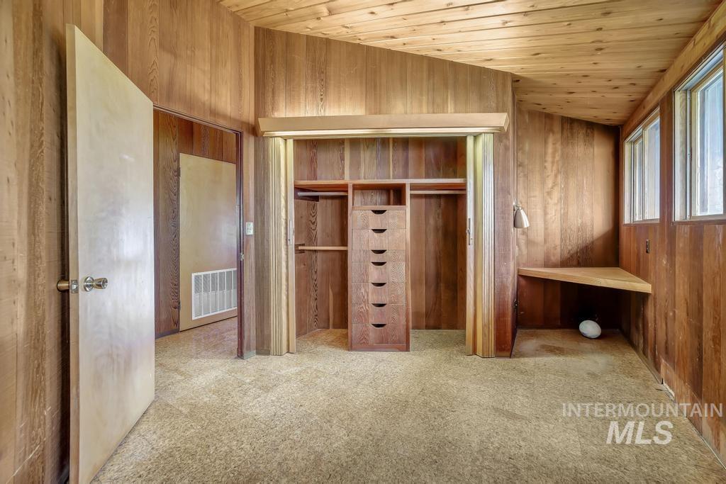 3625 N 3475 E Property Photo 20