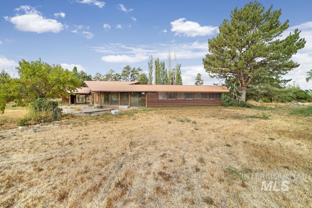 3625 N 3475 E Property Photo 24