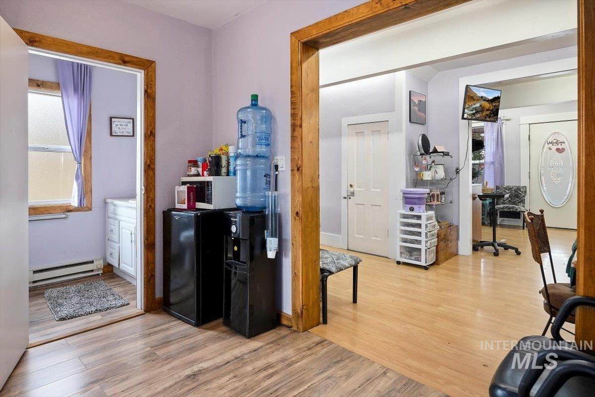 1342 E Addison Avenue Property Photo 12