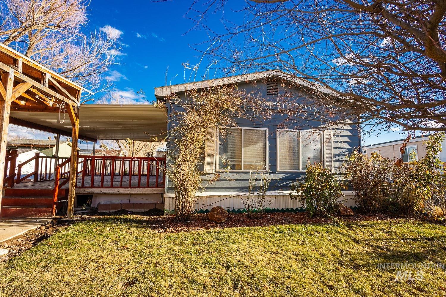 101 Lancelot Ct. Property Photo