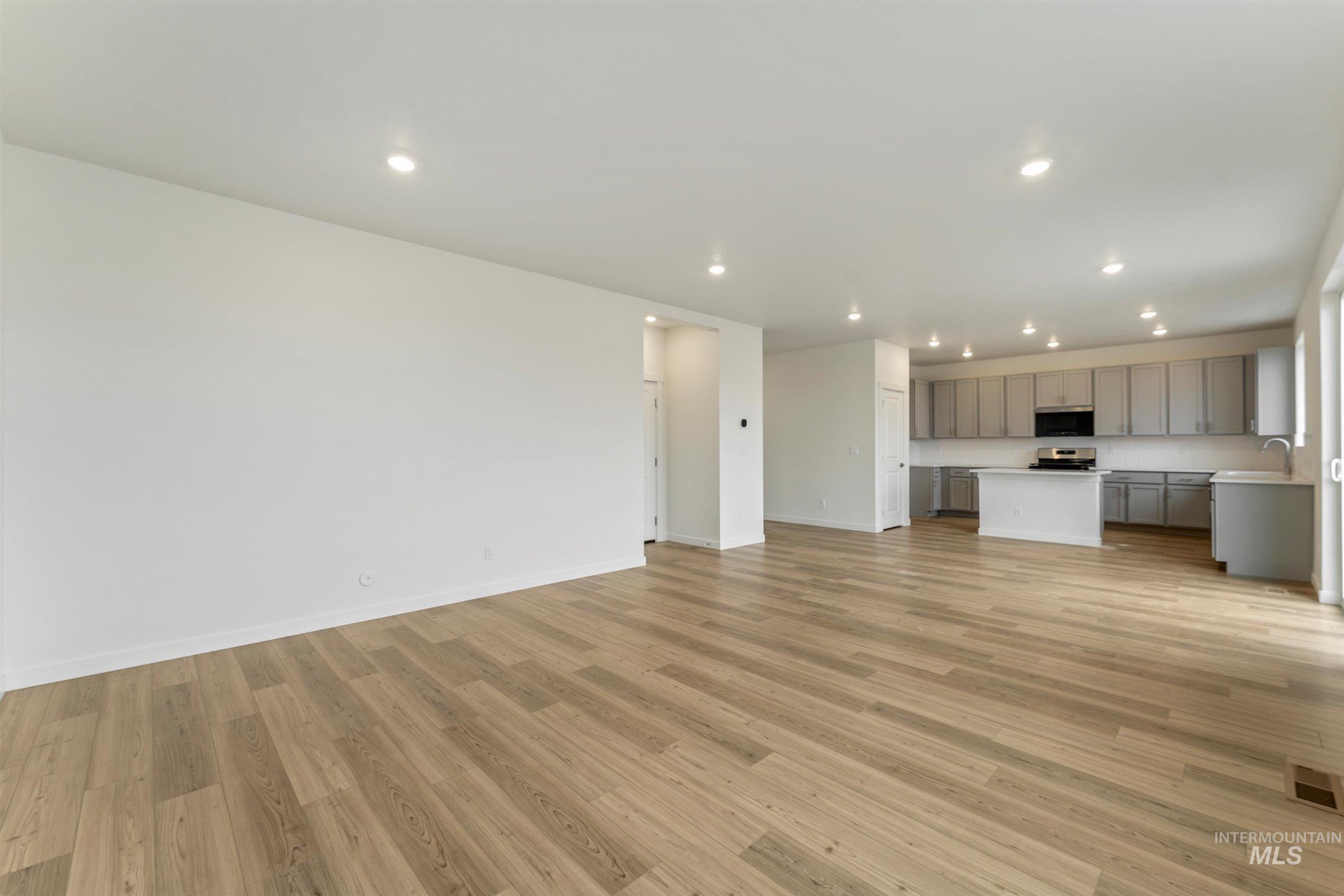 7938 E Antebellum St Property Photo 11