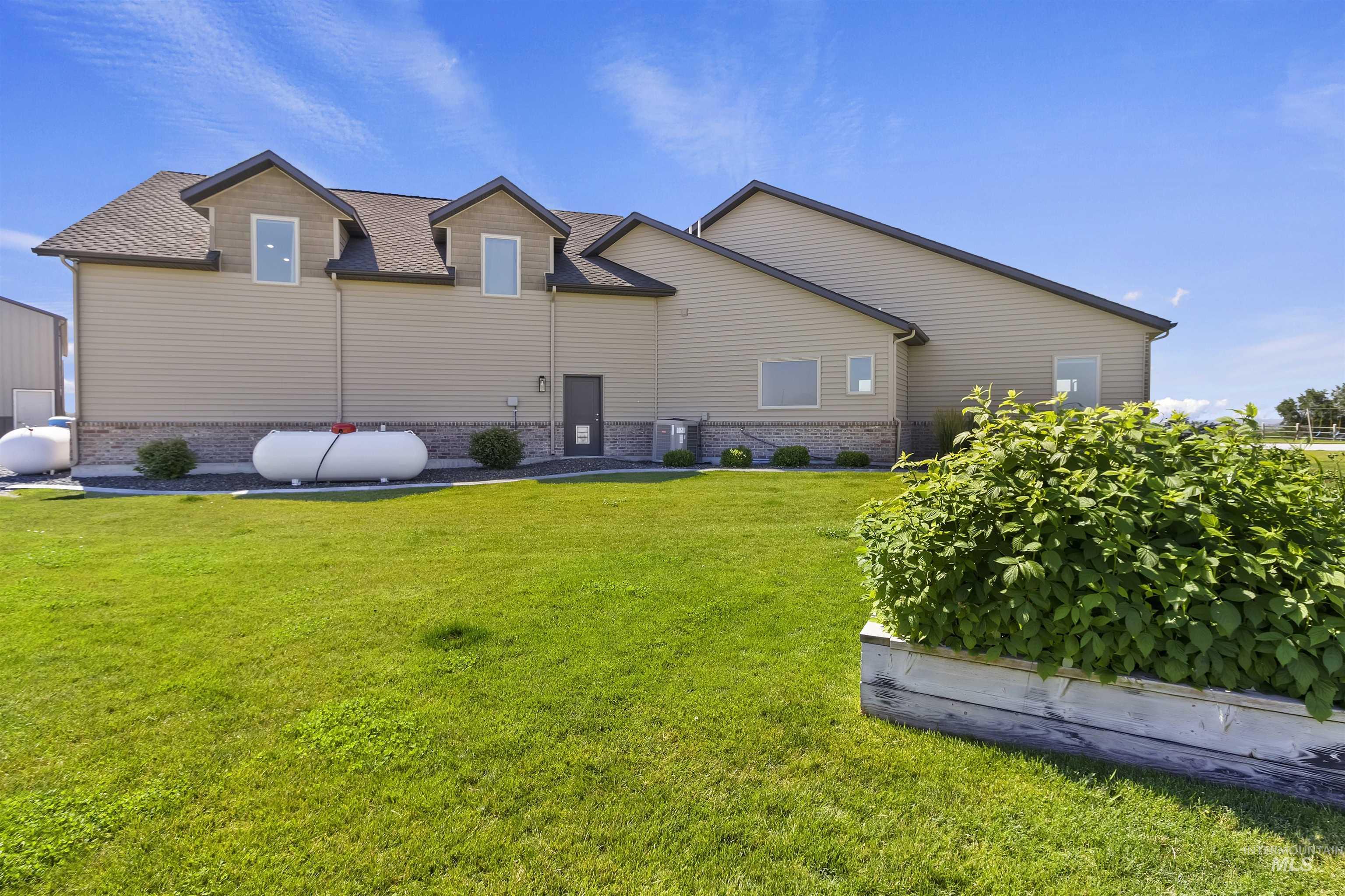 2851 S 1700 E Property Photo 44