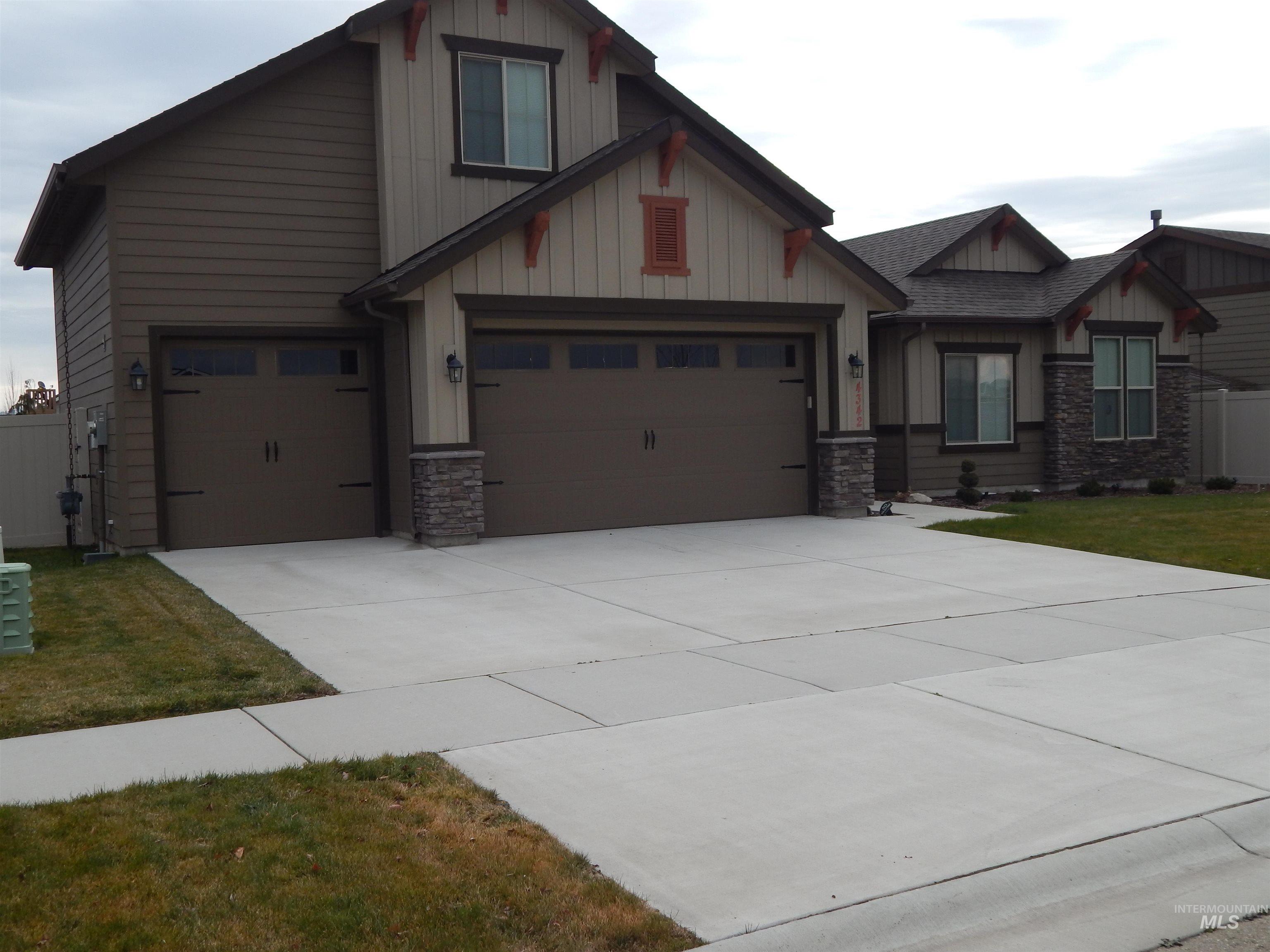 4342 N. Cherry Bark Way Property Photo 3