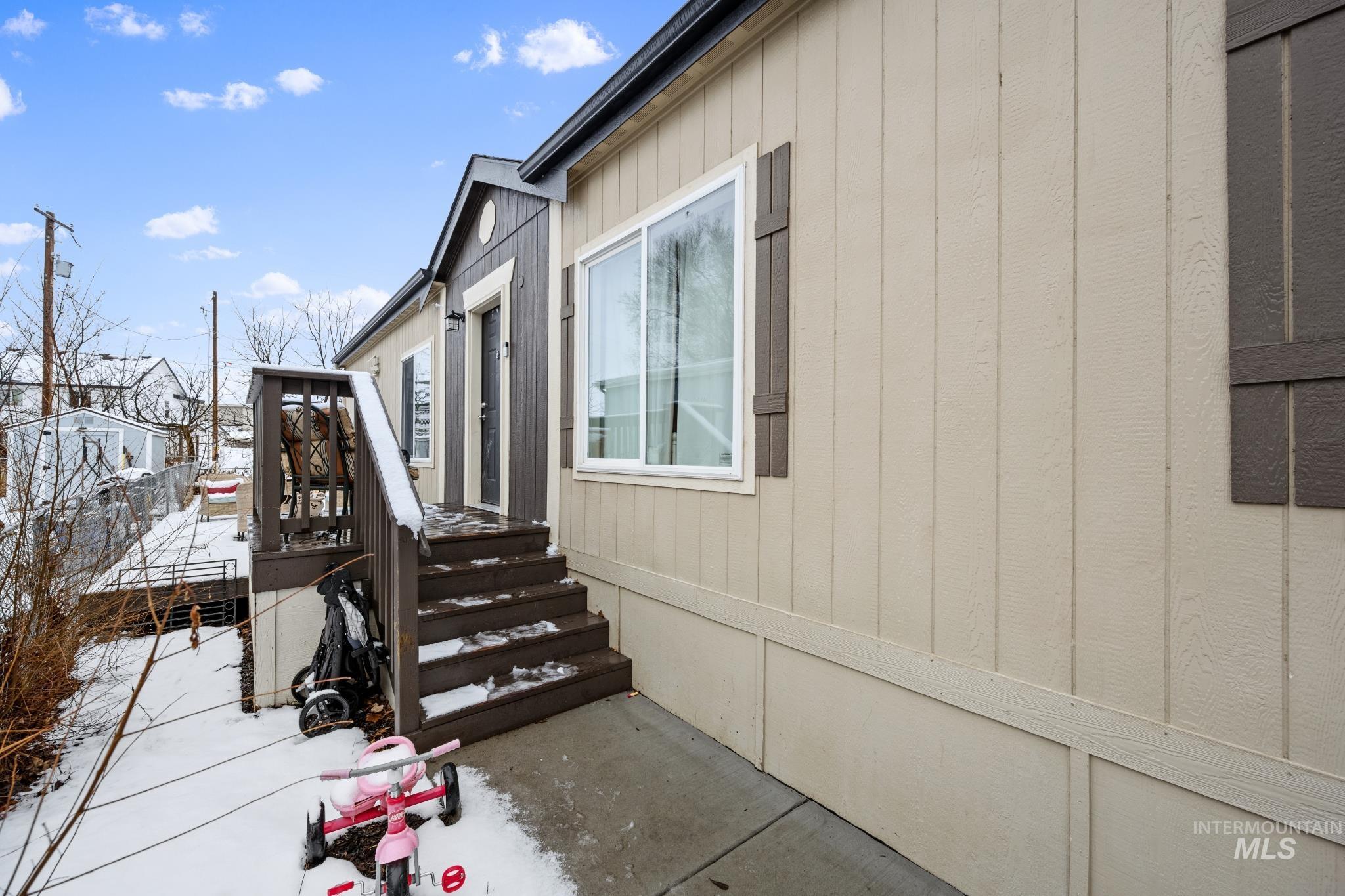 631 N Timathy Rd Property Photo 18