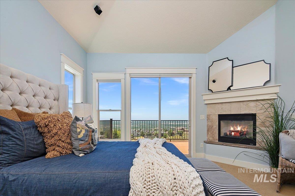 5466 N Quail Summit Place Property Photo 11