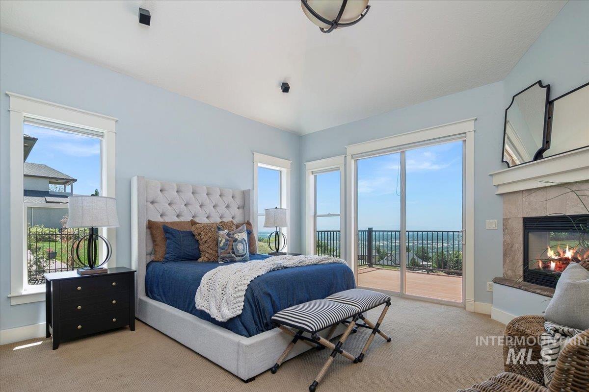 5466 N Quail Summit Place Property Photo 12