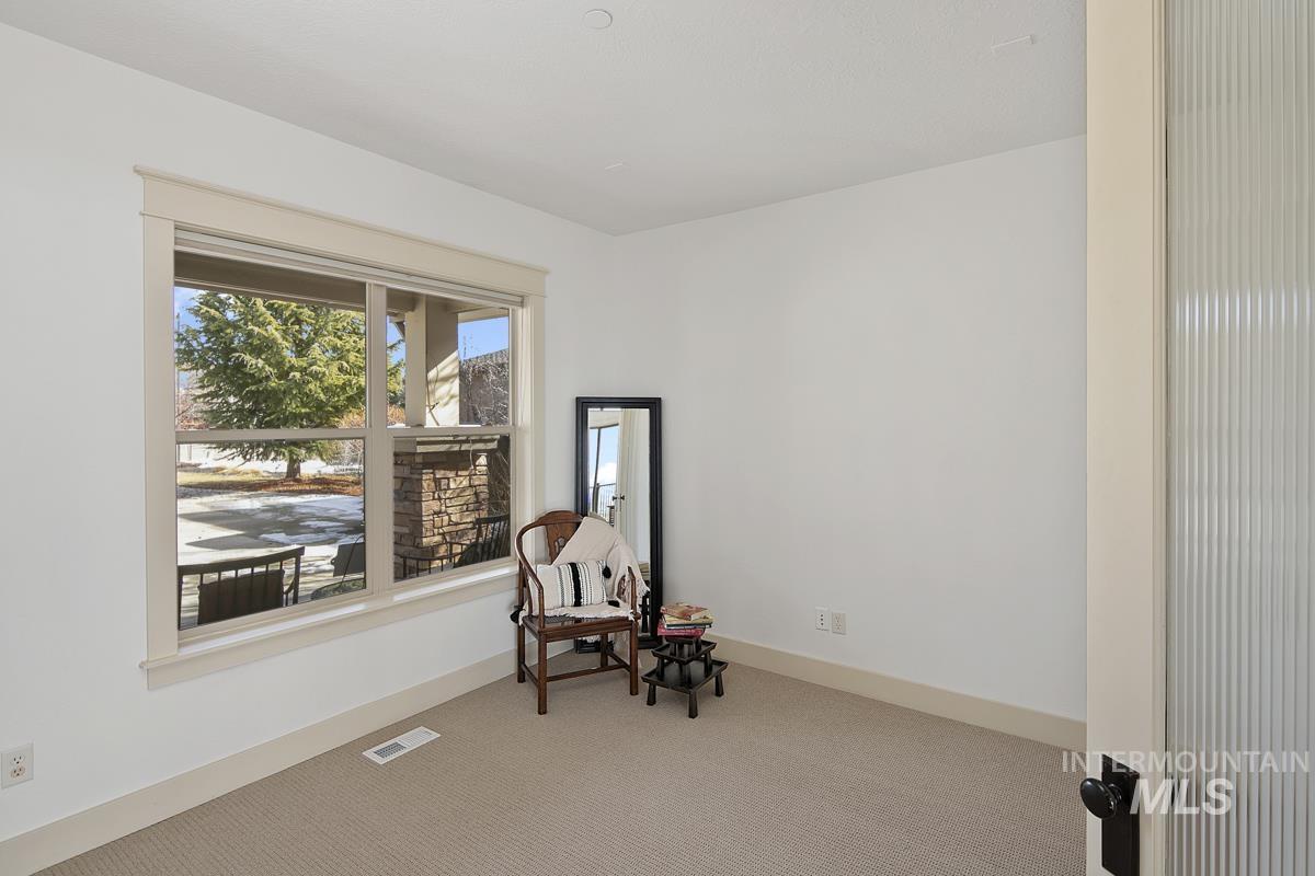 5466 N Quail Summit Place Property Photo 31