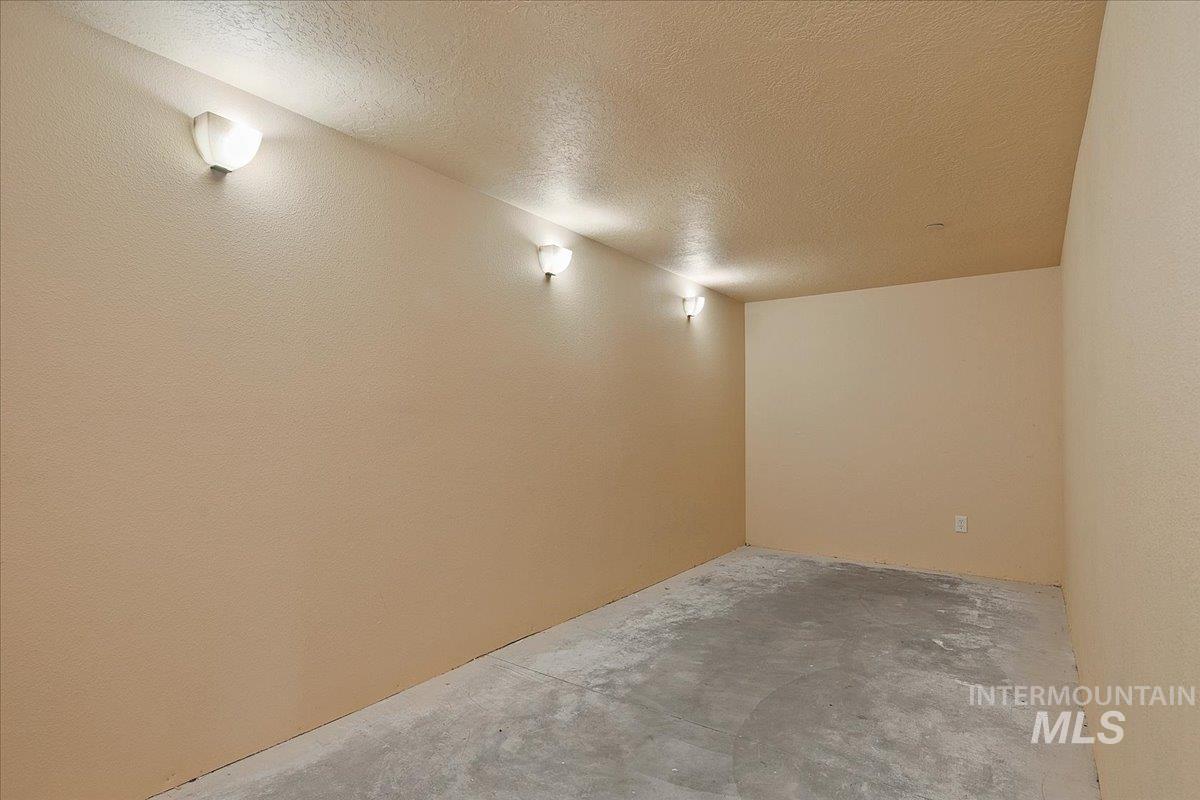 5466 N Quail Summit Place Property Photo 34