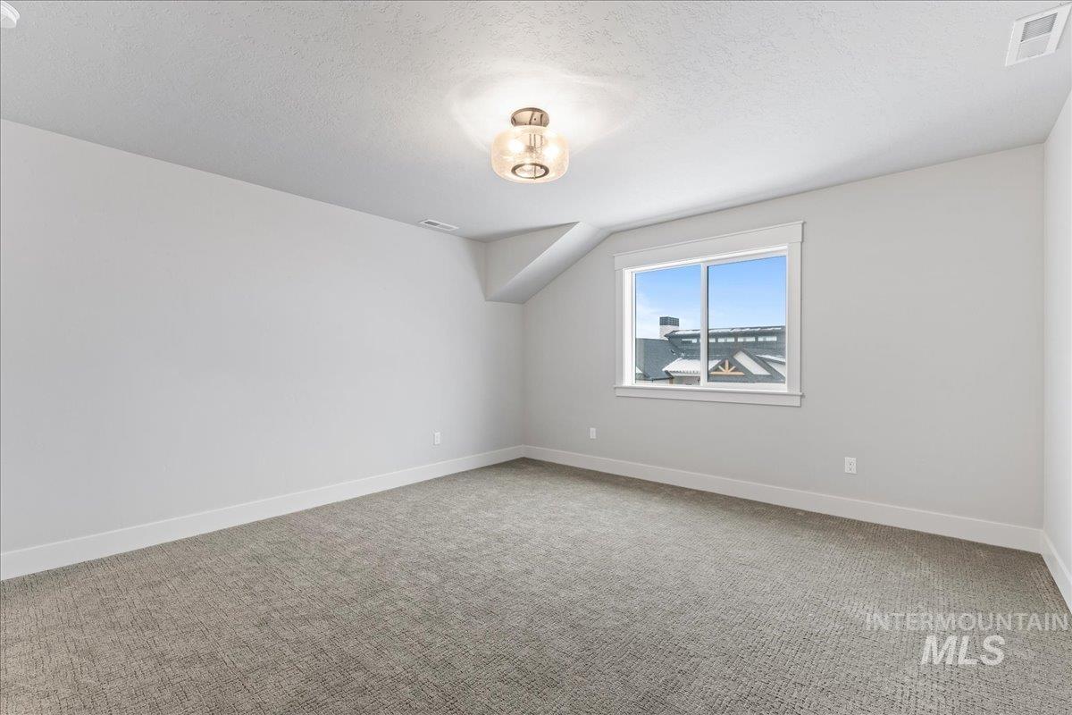 6872 N Valley Breeze Avenue Property Photo 35
