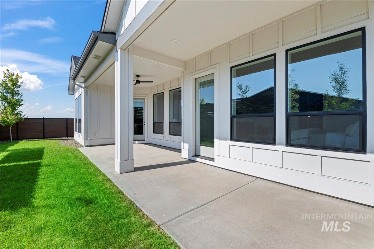 6872 N Valley Breeze Avenue Property Photo 39