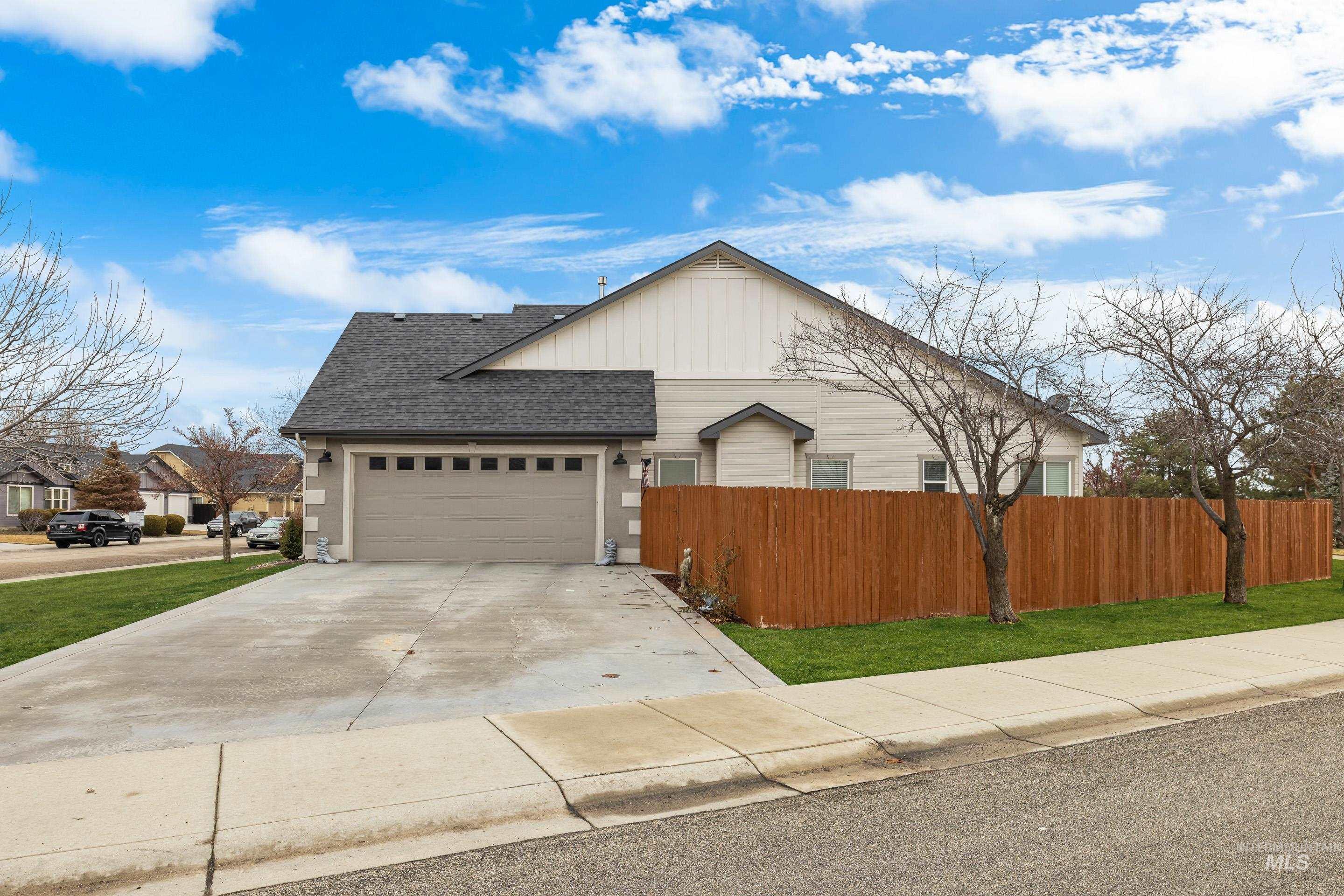 12639 W Huntly Dr. Property Photo 41