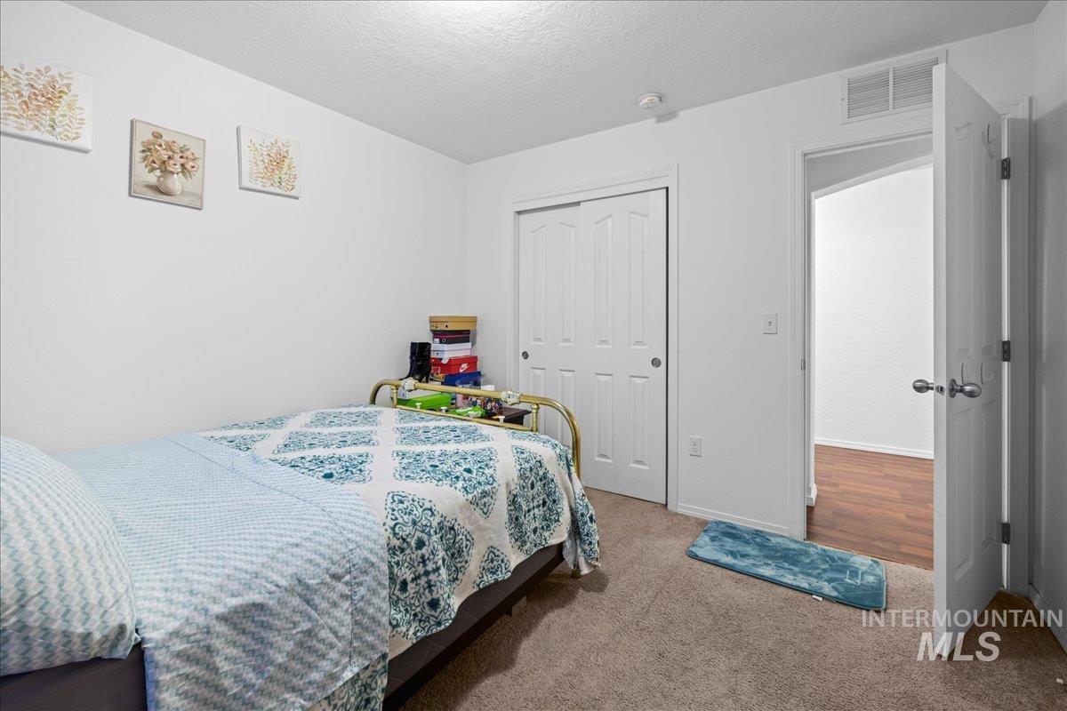 4456 N Weston Ave Property Photo 18
