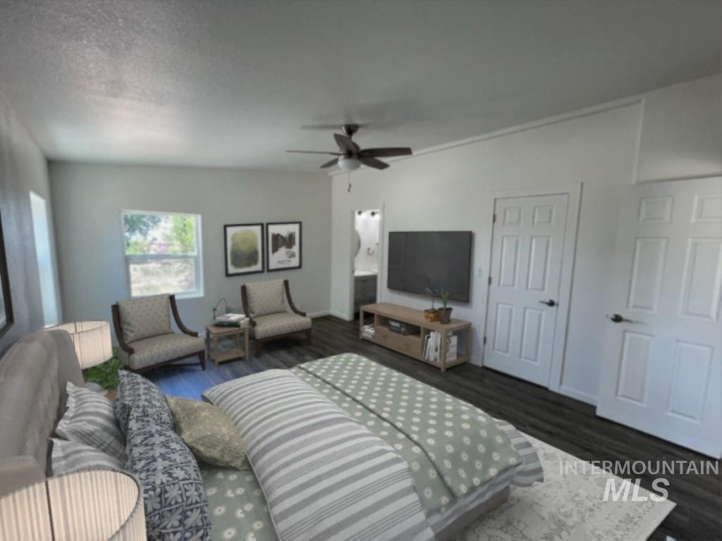 2940 1st Lane E Property Photo 9