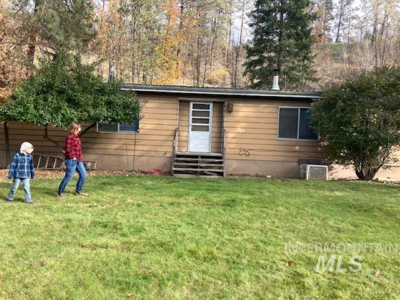 4785 Highway 12 Property Photo 16