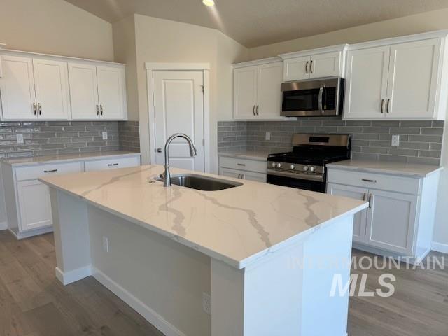 10211 Bellevue Ridge St Property Photo 4