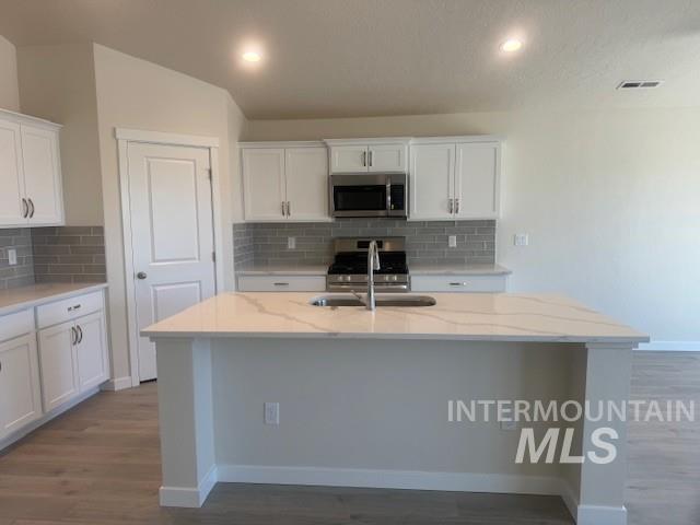10211 Bellevue Ridge St Property Photo 5