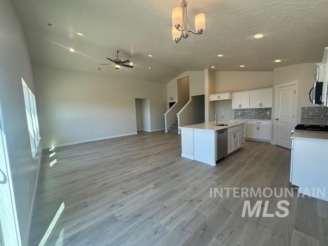 10211 Bellevue Ridge St Property Photo 8