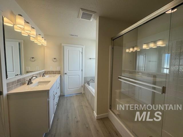 10211 Bellevue Ridge St Property Photo 12