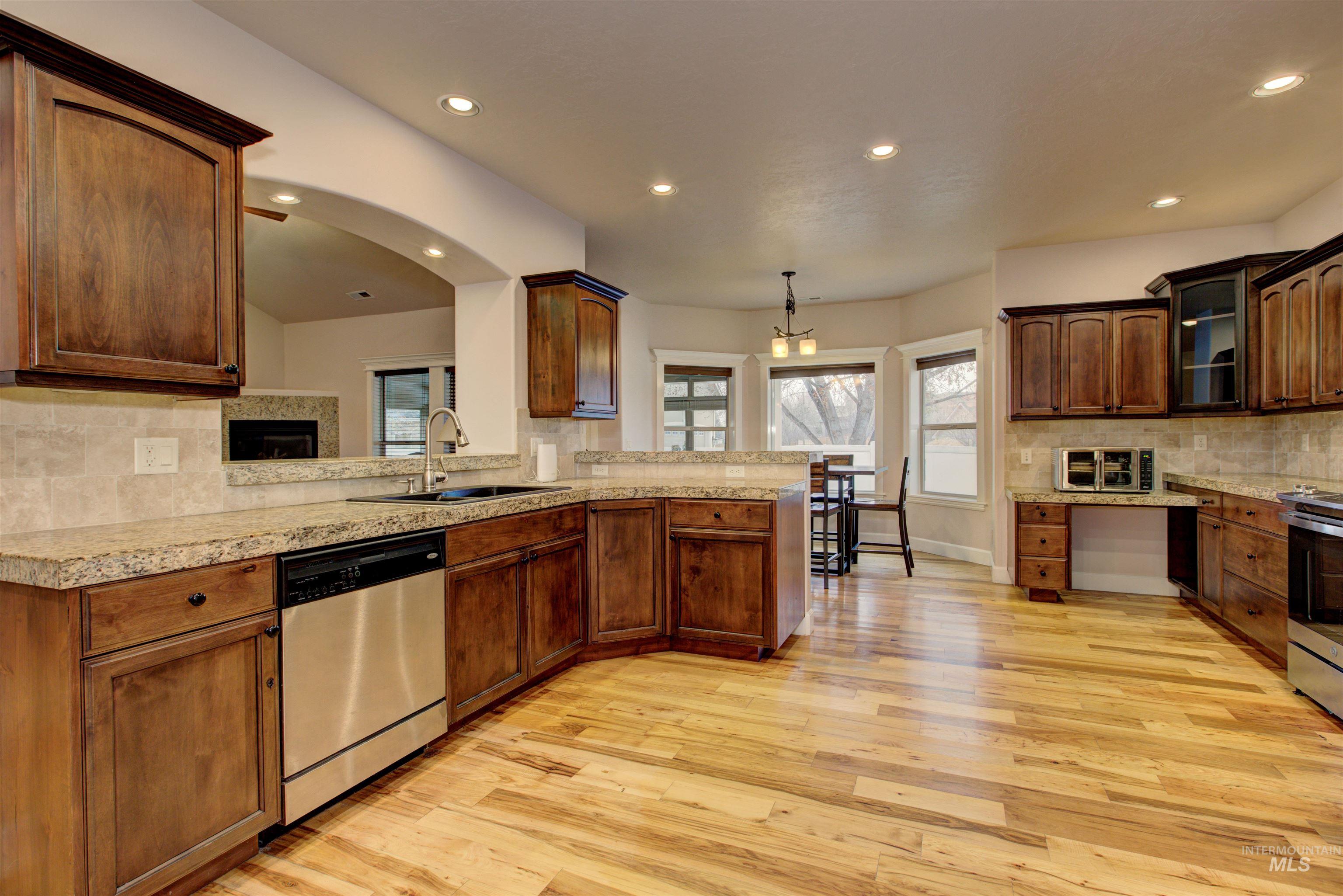 11732 W Raul St Property Photo 19